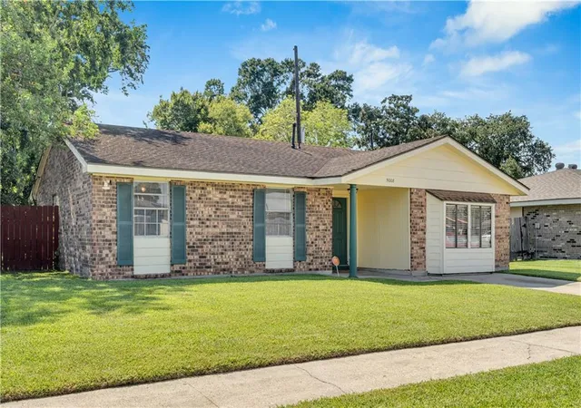 1st image of 5008 Bowdon St, Marrero, LA 70072 | MLS# 2573529