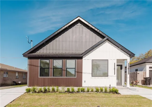 1st image of 3410 12 Montesquieu St, Chalmette, LA 70043 | MLS# 2573545