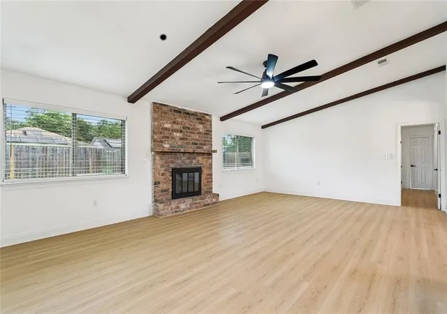 Photo 3 of Single family home for sale at 214 Scott Dr, Slidell, LA 70458 | MLS# 2573244 | Listing updated on 2026-09-23