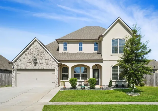 Photo 1 of Single family home for sale at 5737 Laurel Tree Way, Slidell, LA 70461 | MLS# 2573287 | Listing updated on 2026-08-21