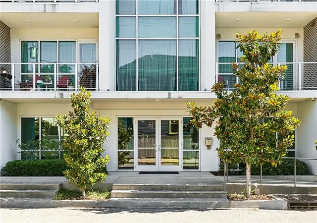 Photo 1 of Condo for sale at 900 Bartholomew St #103, New Orleans, LA 70117 | MLS# 2573993 | Listing updated on 2026-09-28