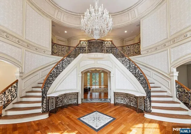 Photo 4 of Single family home for sale at 47 Fox Hedge Rd, Saddle River, NJ 07458 | MLS# 26001479 | Listing updated on 2026-08-21