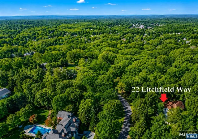 2nd image of 32 Litchfield Wy, Alpine, NJ 07620 | MLS# 26002064