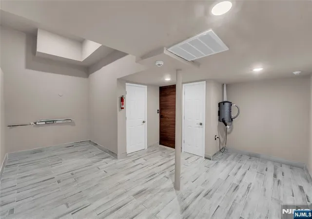 43rd image of 99 Ogle Rd, Old Tappan, NJ 07675 | MLS# 26005280