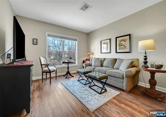 Photo 1 of House for sale at 189 Forest Ave #216, Paramus, NJ 07652 | MLS# 26006044 | Listing updated on 2026-08-30