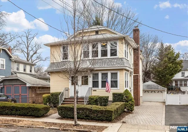 Photo 1 of Sale Pending at 7 Delafield Ave, Rutherford, NJ 07070 | MLS# 26006141 | Listing updated on 2026-09-15
