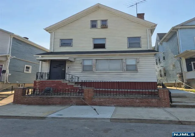 Photo 1 of Sale Pending at 119 Jacques St, Elizabeth, NJ 07201 | MLS# 26006237 | Listing updated on 2026-07-19