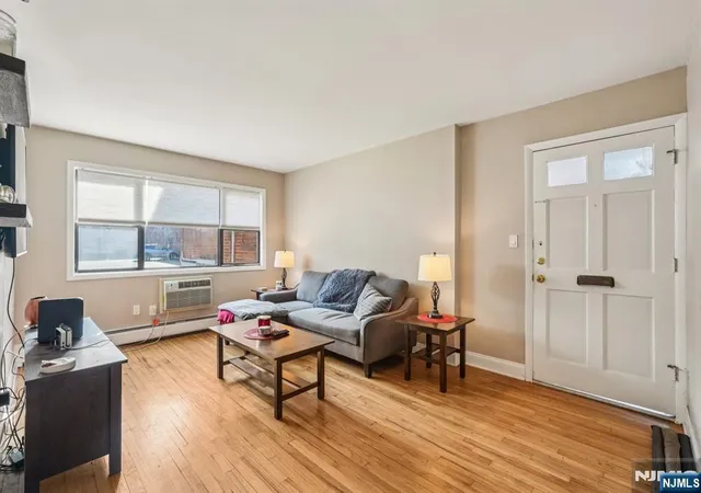 5th image of 21 Colonial Dr #211, Little Falls, NJ 07424 | MLS# 26008157