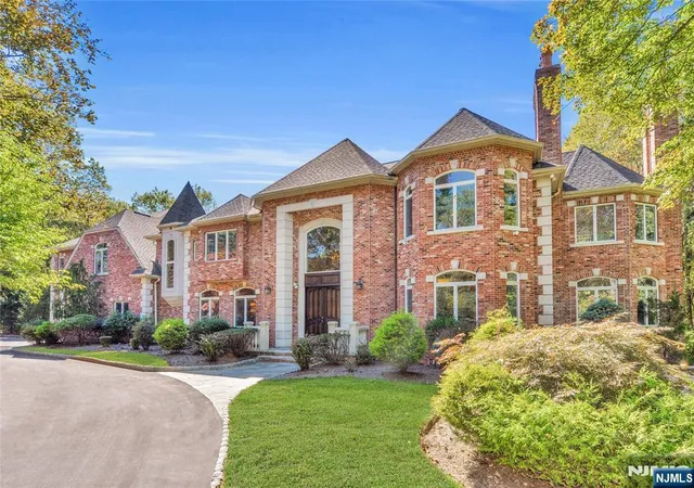 Photo 2 of Single family home for sale at 14 Werimus Brook Rd, Saddle River, NJ 07458 | MLS# 26008949 | Listing updated on 2026-09-18