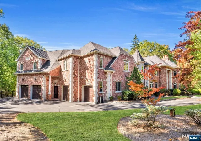 Photo 3 of Single family home for sale at 14 Werimus Brook Rd, Saddle River, NJ 07458 | MLS# 26008949 | Listing updated on 2026-09-18