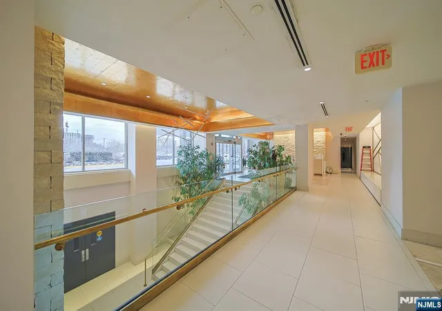 34th image of 612 Hudson Park #612, Edgewater, NJ 07020 | MLS# 26009021