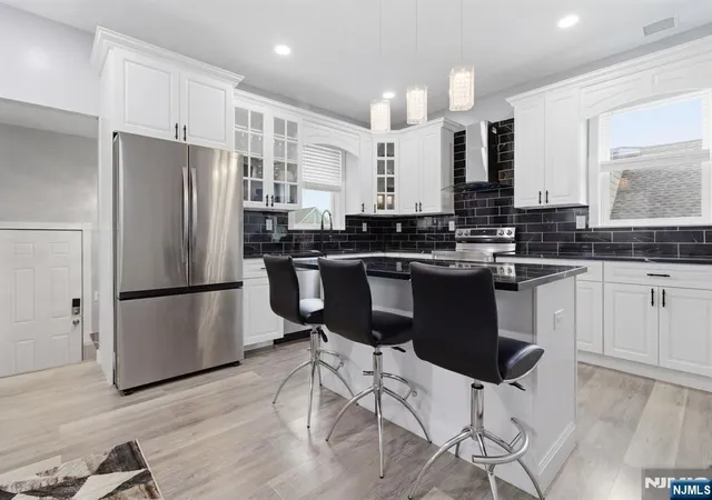 3rd image of 346 Harding Ave, Clifton, NJ 07011 | MLS# 26009112