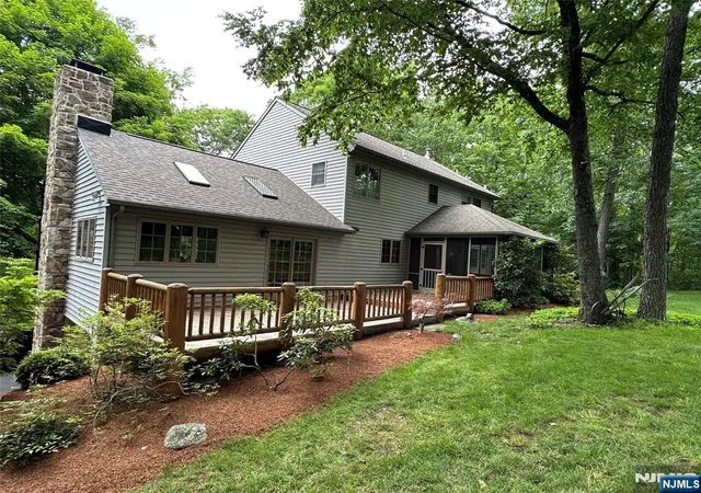 3rd image of 7 Buckhaven, Hardyston, NJ 07460 | MLS# 26009385