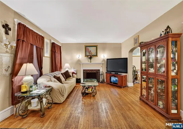 Photo 3 of Sale Pending at 501 32nd St, Paterson, NJ 07504 | MLS# 26009703 | Listing updated on 2026-09-05