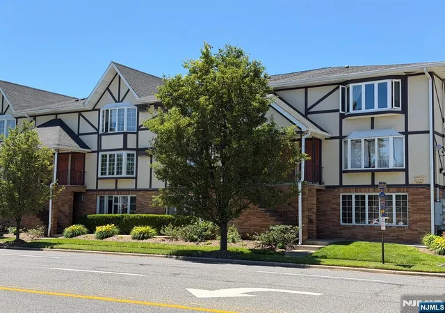 Photo 1 of Condo for sale at 33 Henry Pl #B4, Hackensack, NJ 07601 | MLS# 26010378 | Listing updated on 2026-09-08