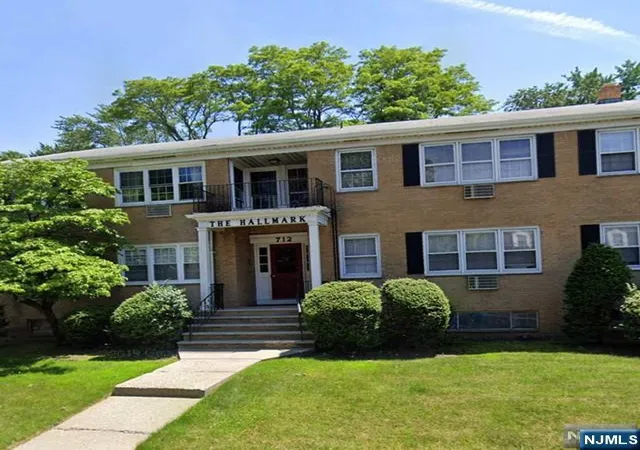 Photo 1 of Condo for sale at 712 Cedar Ln #2, Teaneck, NJ 07666 | MLS# 26010579 | Listing updated on 2026-09-04