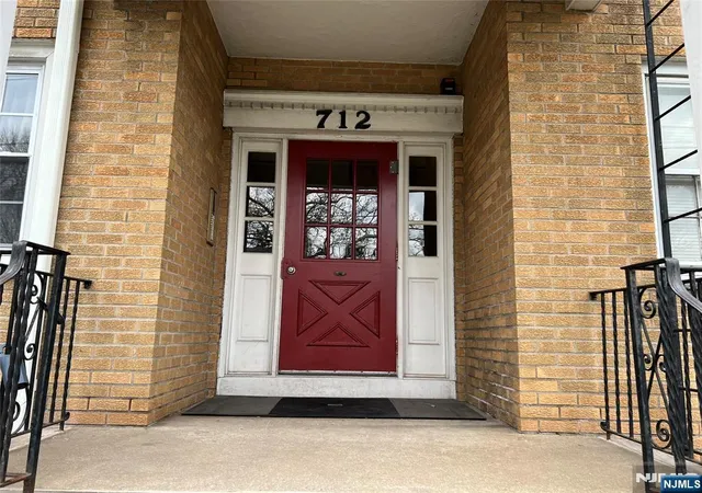 Photo 2 of Condo for sale at 712 Cedar Ln #2, Teaneck, NJ 07666 | MLS# 26010579 | Listing updated on 2026-09-04