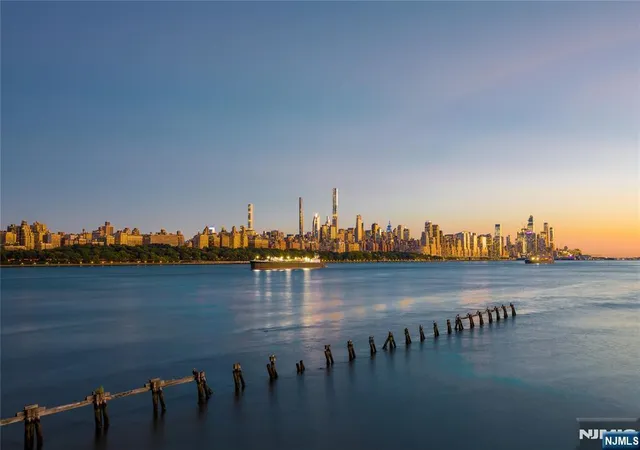 2nd image of 116 The Promenade #116, Edgewater, NJ 07020 | MLS# 26010678
