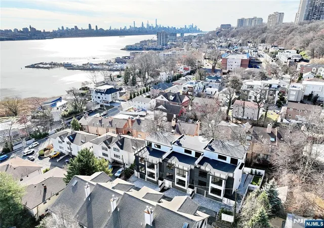 Photo 1 of Condo for sale at 1456 River Rd #B, Edgewater, NJ 07020 | MLS# 26010784 | Listing updated on 2026-09-12