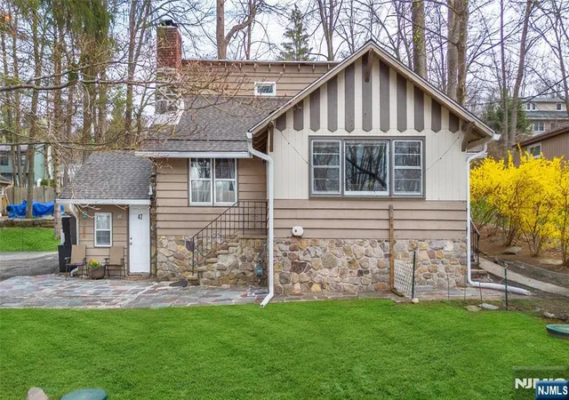 2nd image of 47 Hillside Rd, Sparta, NJ 07871 | MLS# 26010793