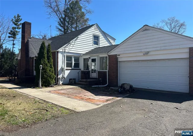 Photo 3 of Single family home for sale at 1529 7th St, Piscataway, NJ 08854 | MLS# 26011879 | Listing updated on 2026-07-24