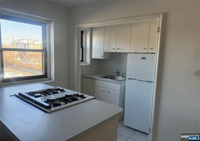 Photo 3 of Sale Pending at 2333 Hudson Ter, Fort Lee, NJ 07024 | MLS# 26012094 | Listing updated on 2026-08-19