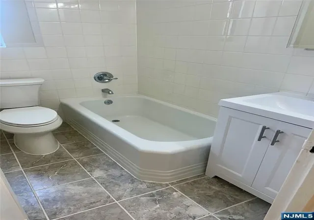 8th image of 2333 Hudson Ter, Fort Lee, NJ 07024 | MLS# 26012094