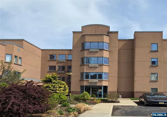 1st image of 603 Ellery Ct #603, Edgewater, NJ 07020 | MLS# 26012445