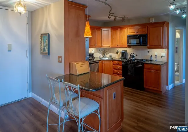 1st image of 555 North Ave #19C, Fort Lee, NJ 07024 | MLS# 26012462