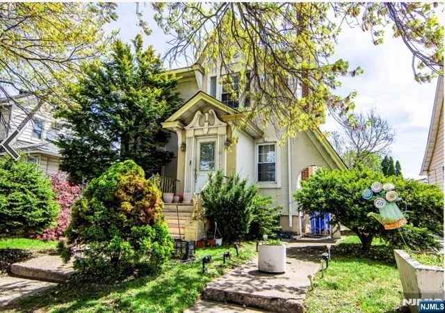 Photo 1 of Single family home for sale at 90 Union Ave, Paterson, NJ 07502 | MLS# 26012515 | Listing updated on 2026-07-23