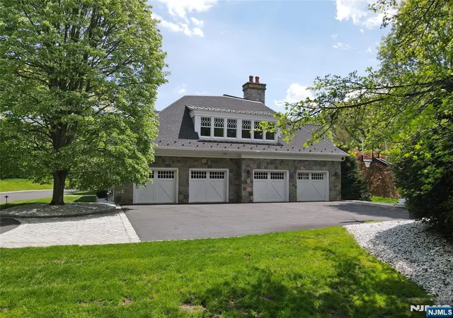 44th image of 340 Indian Trail Dr, Franklin Lakes, NJ 07417 | MLS# 26012619