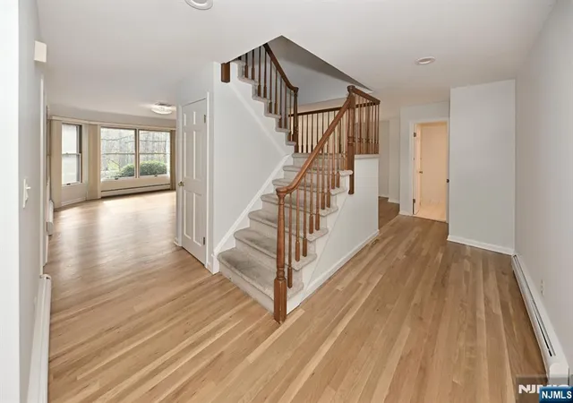 4th image of 47 Bentley Dr, Franklin Lakes, NJ 07417 | MLS# 26012926