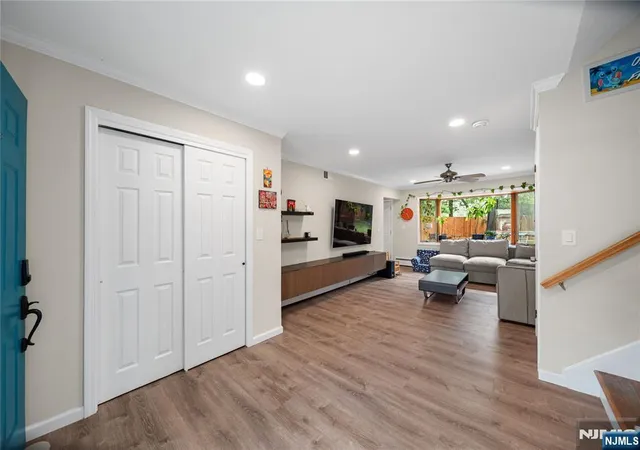 3rd image of 1 Hazley Ct, Rochelle Park, NJ 07662 | MLS# 26013116