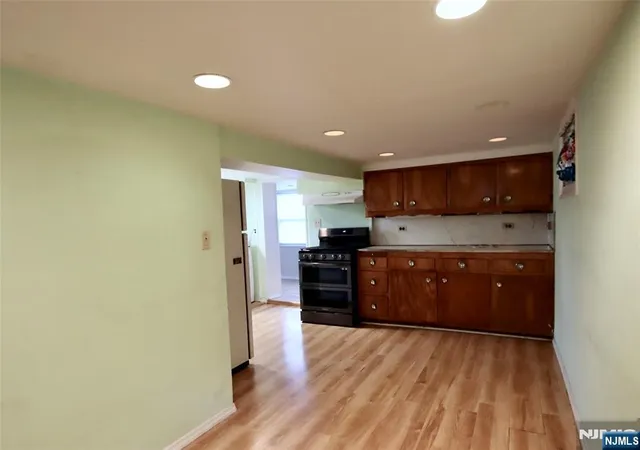 Photo 3 of Sale Pending at 84 12th Street, Hawthorne, NJ 07506 | MLS# 26013587 | Listing updated on 2026-08-25