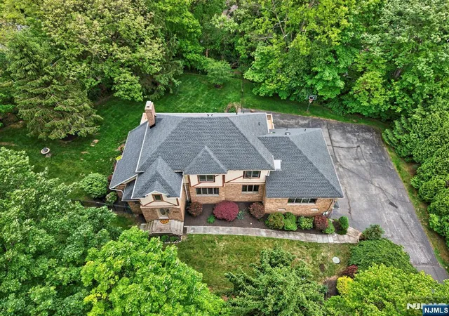 Photo 3 of Single family home for sale at 5110 Berkshire Valley Rd, Oak Ridge, NJ 07438 | MLS# 26014762 | Listing updated on 2026-07-17