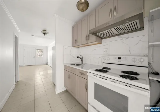 Photo 4 of Multi family home for sale at 308 5Th St, Union City, NJ 07087 | MLS# 26015031 | Listing updated on 2026-07-26