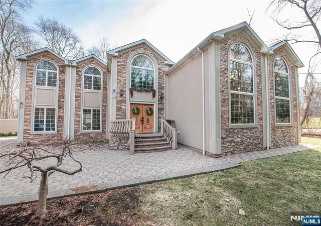 1st image of 35 Waughaw Rd, Montville Township, NJ 07082 | MLS# 26015234