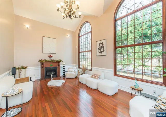4th image of 35 Waughaw Rd, Montville Township, NJ 07082 | MLS# 26015234