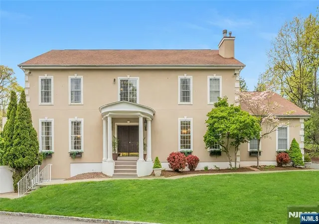 Photo 2 of Single family home for sale at 16 Lenape Trl, Montclair, NJ 07043 | MLS# 26015343 | Listing updated on 2026-08-17