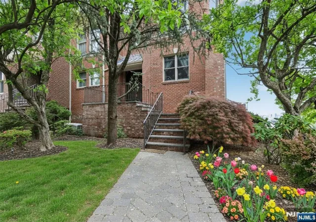 Photo 1 of Townhouse for sale at 2 Ascot Wy, Fort Lee, NJ 07024 | MLS# 26015386 | Listing updated on 2026-08-03