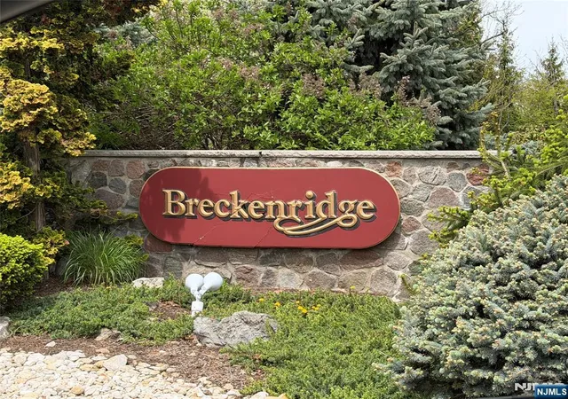 2nd image of 1360 Hamburg Turnpike #409, Wayne, NJ 07470 | MLS# 26015436
