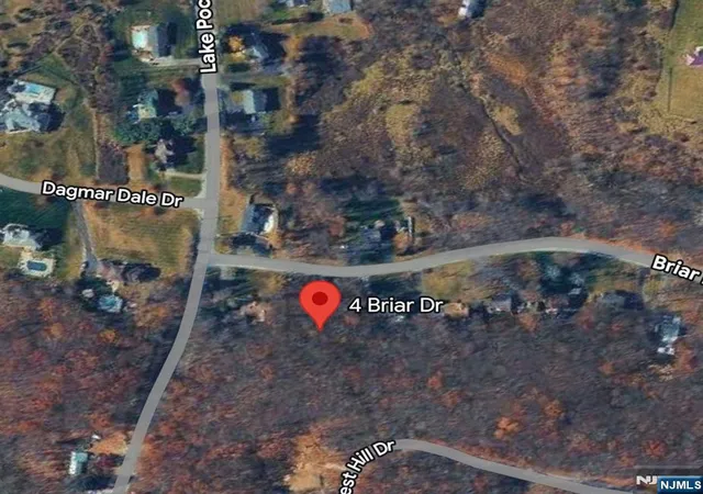 2nd image of 4 Briar Dr, Sussex, NJ 07461 | MLS# 26015577