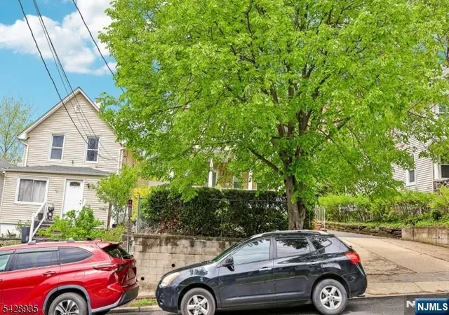 2nd image of 52 Preston St, Ridgefield Park, NJ 07660 | MLS# 26015777