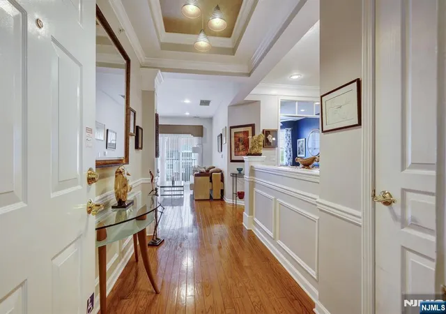 Photo 3 of Condo for sale at 10402 Warrens Wy #TOP FLOOR RENOV, Wanaque, NJ 07465 | MLS# 26015794 | Listing updated on 2026-08-02