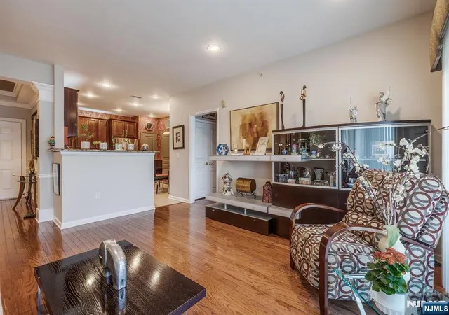 Photo 3 of Condo for sale at 10402 Warrens Wy #TOP FLOOR RENOV, Wanaque, NJ 07465 | MLS# 26015794 | Listing updated on 2026-08-02