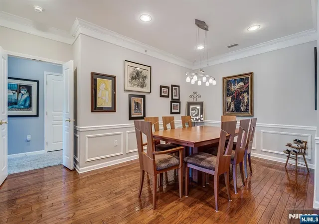 Photo 4 of Condo for sale at 10402 Warrens Wy #TOP FLOOR RENOV, Wanaque, NJ 07465 | MLS# 26015794 | Listing updated on 2026-08-02