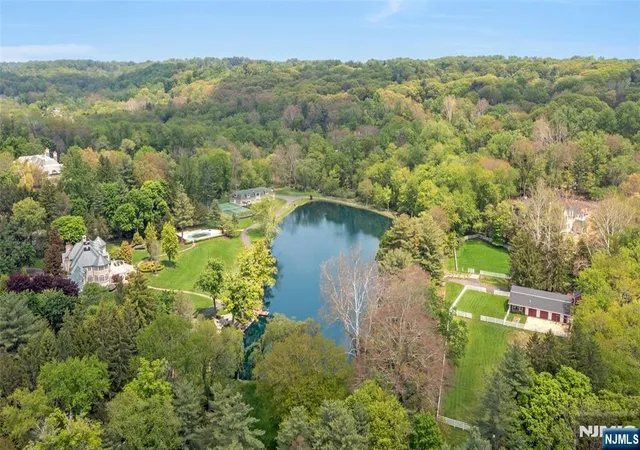 Photo 1 of Single family home for sale at 116 E Saddle River Rd, Saddle River, NJ 07458 | MLS# 26015860 | Listing updated on 2026-07-20