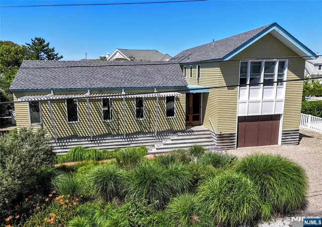 Photo 2 of Single family home for sale at 54 Long Beach Blvd, Long Beach, NJ 08008 | MLS# 26016048 | Listing updated on 2026-09-06