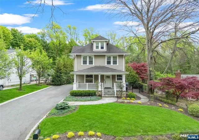 Photo 2 of Sale Pending at 228 Miller Rd, Mahwah, NJ 07430 | MLS# 26016320 | Listing updated on 2026-08-03