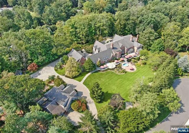 2nd image of 1055 High Mountain Rd, Franklin Lakes, NJ 07417 | MLS# 26016402